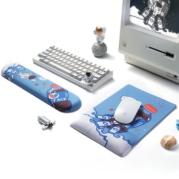 Klavye Pedi Fare Bilek İstirahat Oyun Sevimli Kawaii PC Kauçuk Taban Mousepad Gamer Fare Pedleri Anime Mousepad Seti