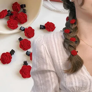 2/5 ADET Kırmızı Kamelya Saç Klipleri Kadınlar için Kore Kadife Gül Çiçek Tokalar Zarif Patlama Tokalarım saç aksesuarları Şapkalar