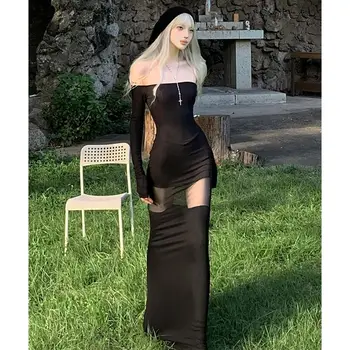 Pileli ve Düz Renk Tasarımlı Siyah Seksi Hepburn Tarzı Elbise, 2023 Sonbaharı için Fransız Tarzı Elbise