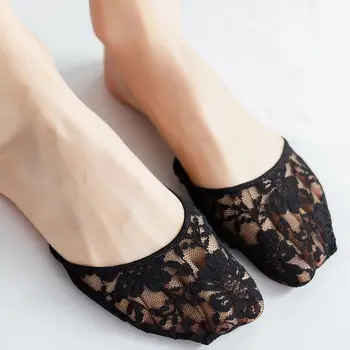 Moda Yaz Pamuk Düz Renk Kısa Görünmez Dantel Yarım Palmiye Çorap Kadın Çorap Terlik Ön Ayak Çorap