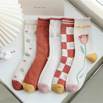 Kadın Çorap Pamuk Bahar Sonbahar Kadın Sevimli Kawaii Orta Tüp Lale Çiçek Baskı Fırfır Öğrenciler Kısa Çorap Kızlar İçin Hediye